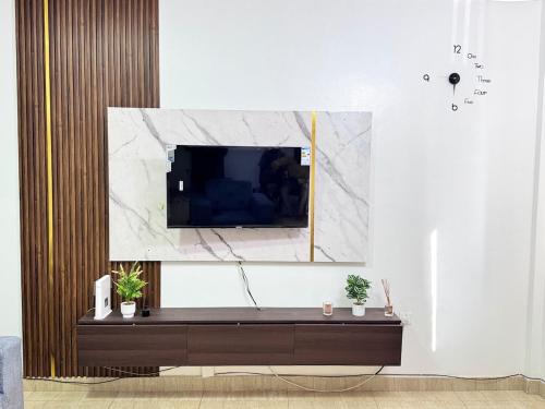 Bono East Region Appartement | Luxury 2-Bedroom Suite in Lapaz