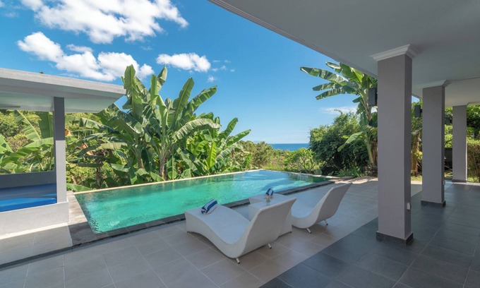 Temukus Villa | Luxury 2 Bedroom Villa près de Lovina, Bali