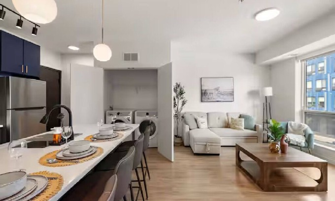 Downtown Minneapolis Copropriété | Luxury 2Bd Condo DT Minneapolis, Minutes From Convention Center & US Bank Arena
