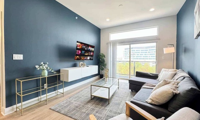 Deep Ellum Appartement | Luxury 2BD | Deep Ellum | Free Parking | Pool+Gym