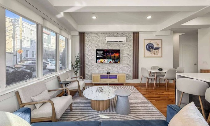 Olde Kensington Appartement | Luxury 2BD | Sleeps 8 | Northern Liberties