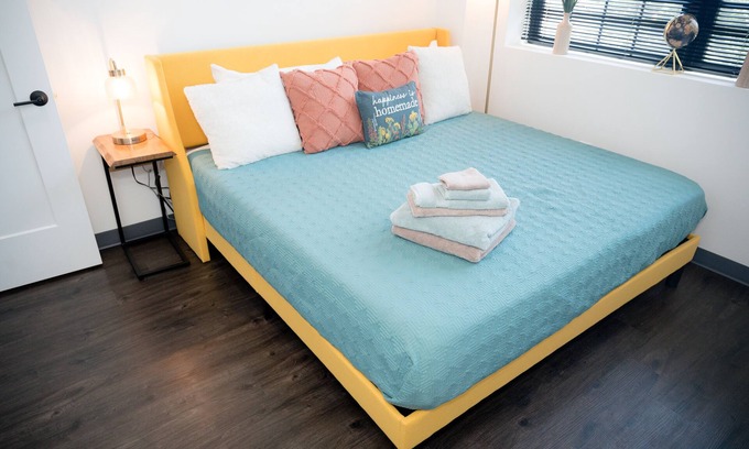 Newark Appartement | ⭐️Luxury 2BR LOFT W/King BD near NYC & 🇺🇸Dream Mall🛍