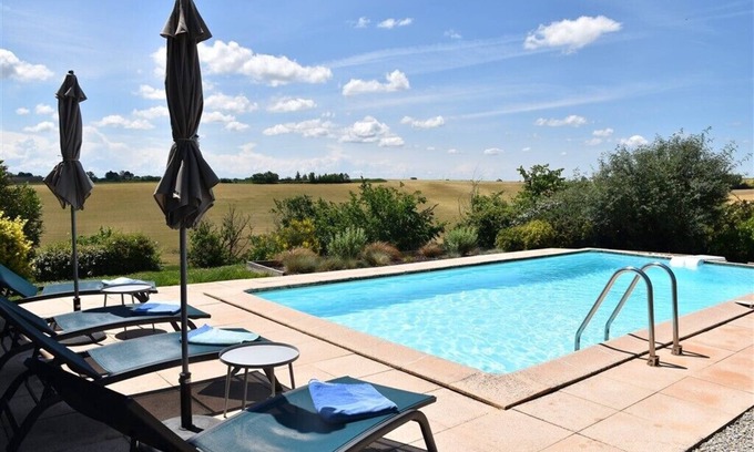 Veilhes Cottage | Cottage de Luxe 3 Chambres avec Piscine Privée