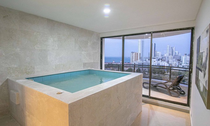 El Laguito Appartement | Luxury 4 Bedroom Penthouse