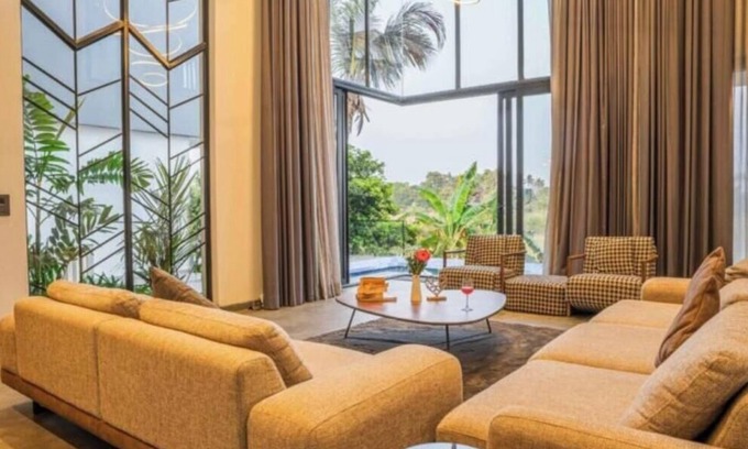 Grand Morrod Villa | Luxury 4 Bedroom Villa in Goa for Rent with Private Pool & Jacuzzi