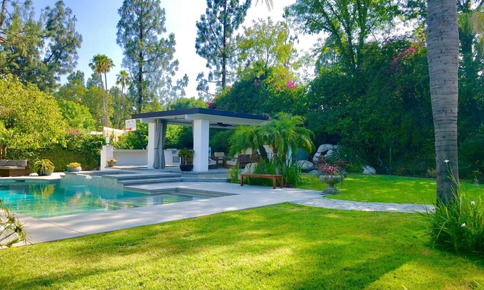 Northridge Maison | Luxury 5BR Resort-Style Retreat with Pool, Pavilion & Home Theater
