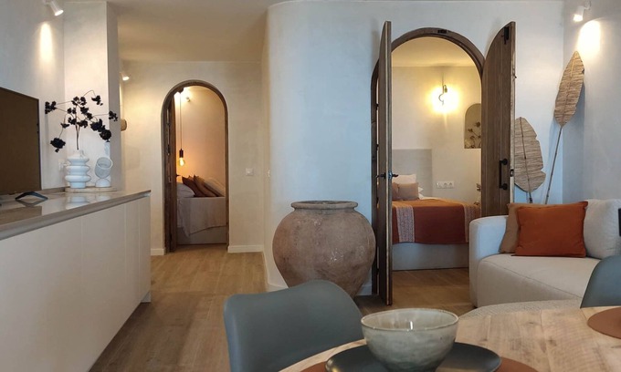 Playas del Palo Appartement | Luxury 80m2 private apartment right on the beach in Malaga
