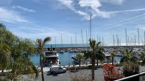 San Lorenzo al Mare Appartement | Luxury Apartment