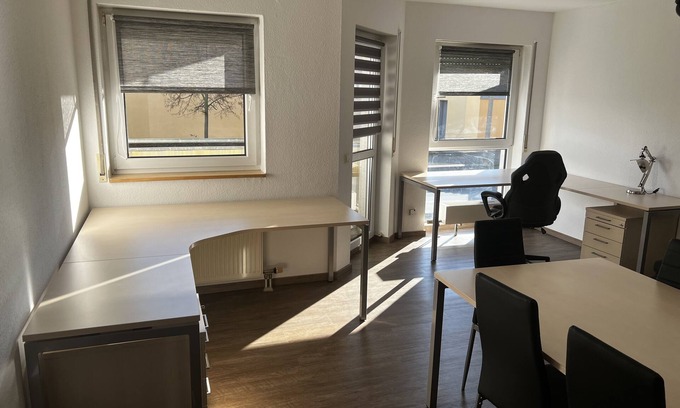 Dessau-Rosslau Appartement | Luxury apartment with work area for up to 4 people