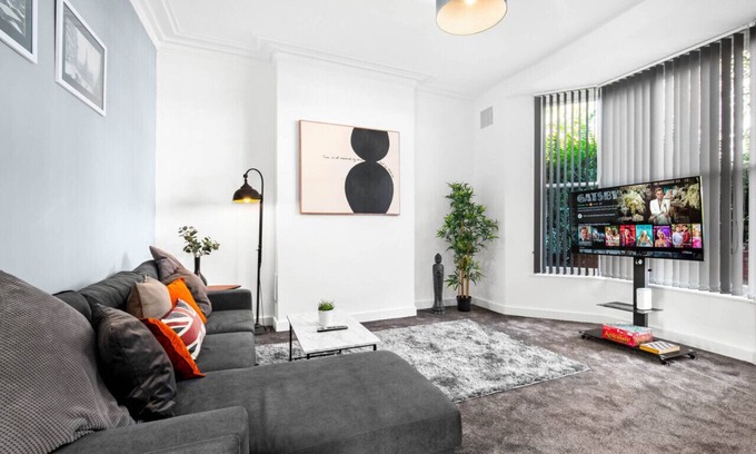 King's Heath Appartement | Luxury Apartment - Netflix - On Street Parking