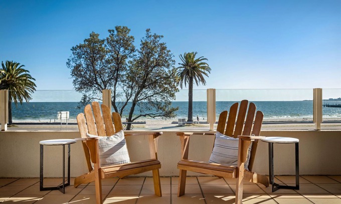 Middle Park Appartement | Luxury apartment with spectacular bay views