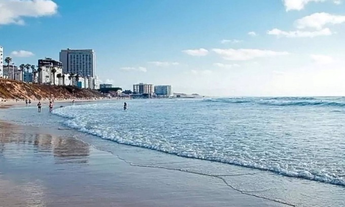 Bat Yam Appartement | Luxury apt heart Bat-Yam 3 m walk beach