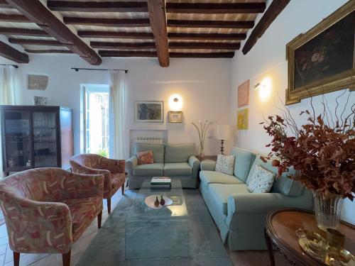 Old Town Appartement | Luxury Apt Priori 46 in City Centre - ItalyWeGo