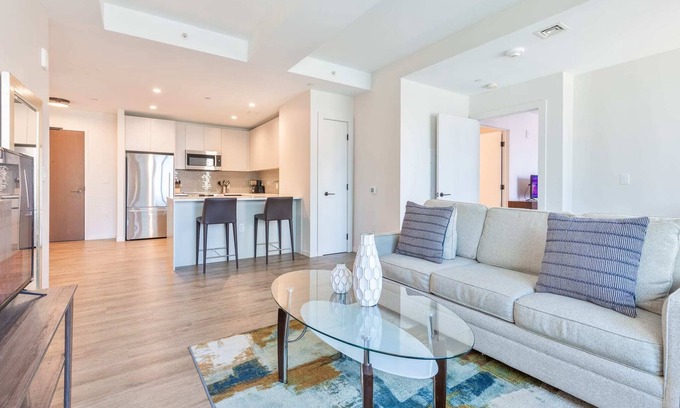 Seaport District Appartement | Luxury Apt with Kitchen-ALX-906