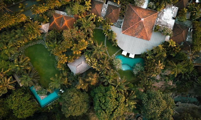 Seseh Villa | Découvrez Tropical Paradise Dans ce domaine Riverfront Superbe