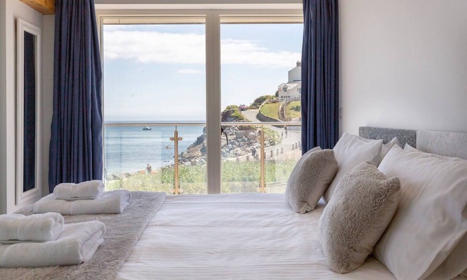 Chillington Maison | Luxury Beach House, perfect escape, South Devon