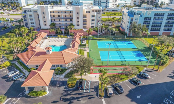 New Smyrna Beach Copropriété | Luxury Beach Resort Getaway!