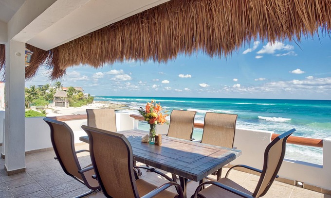 Playa del Secreto Villa | 20% de réduction sur la semaine de Noël - Villa en bord de plage, piscine, jacuzzi et personnel complet!