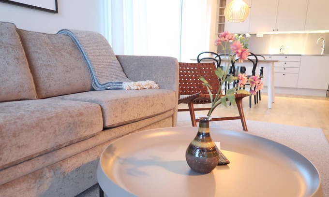 Hallonbergen Appartement | Appartement spacieux jusqu'à 4 personnes By City Living - Umami