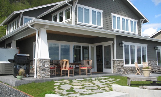 Clinton Maison | Superbe luxe Cape Cod sur Low Bank Sandy Beach, peut accueillir jusqu'à 12.