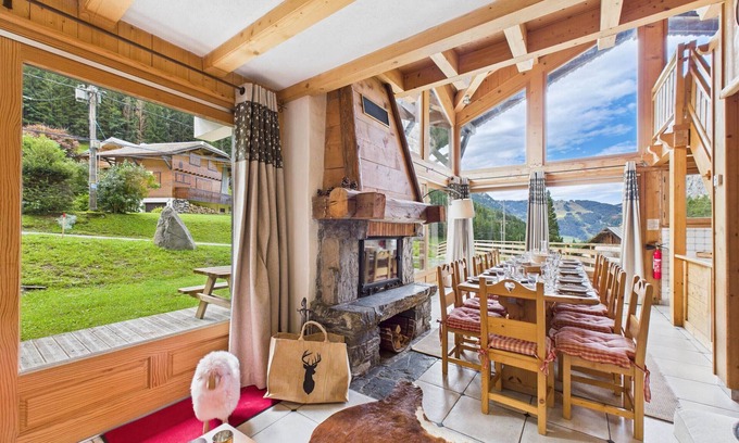 Les Prodains Chalet De Ski | Luxury Chalet in Morzine for 21, SPA, Sauna, Wifi