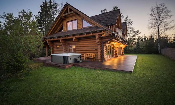 Tatranska Lomnica Chalet De Ski | Luxury Chalet in High Tatras