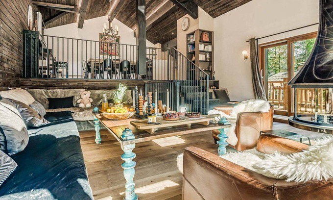 Les Brevieres Chalet De Ski | Chalet de Luxe 6 Suites avec Piscine, Jacuzzi, et Sauna - Tignes