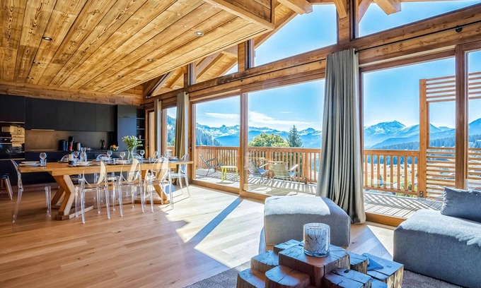 Les Saisies Chalet De Ski | Chalet luxueux avec jacuzzi, 7 pièces, proche pistes, pour 15 pers.