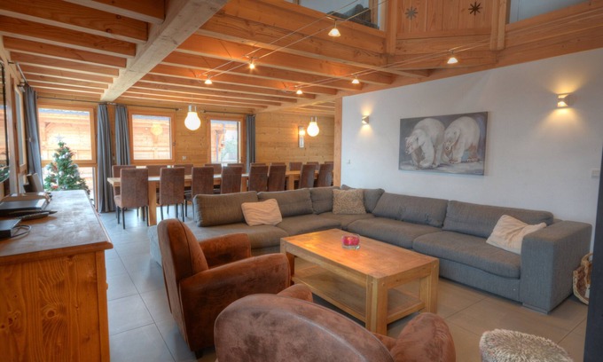 Morillon Chalet De Ski | Chalet d'exception avec 8 ch et 8 sdb au pied des pistes avec jardin