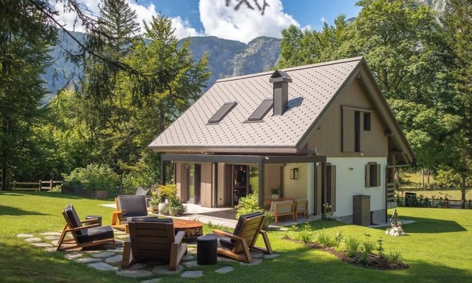 Ukanc Chalet De Ski | Chalet de luxe, jacuzzi et sauna au Lac de Bohinj
