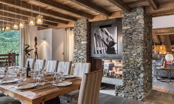 Meribel Village Chalet De Ski | Chalet de Luxe à Méribel : Piscine, Hammam et Proximité Télésiège