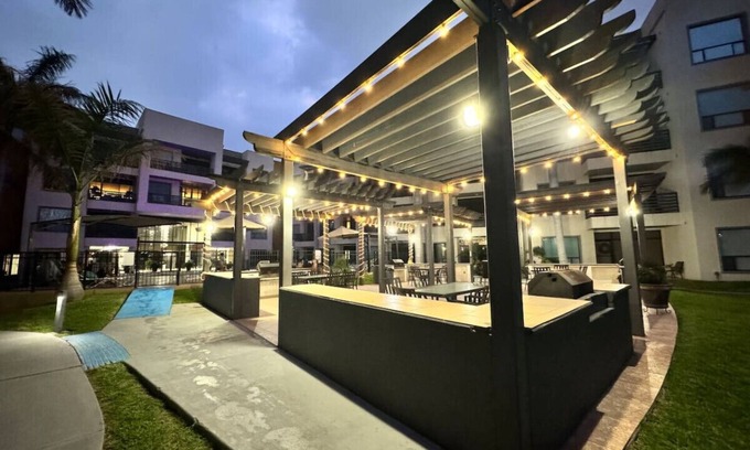 Mission Copropriété | Luxury Condo 3 Bed/2 bath with Pool & Jacuzzi