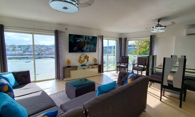 Santo Domingo Copropriété | Luxury Condo Zona Colonial Beautiful water View+Pool+Gym+Sauna