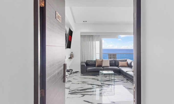 Palmar de Aramara Copropriété | Luxury Condo with Stunning Views at Icon Vallarta – Tower 1, 24rd Floor