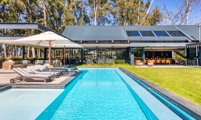 Constantia Maison | Luxury, contemporary Constantia home