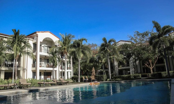 Coco Copropriété | Lovely Costa Rican 3-bedroom condo with washer/dryer and fully equipped kitchen