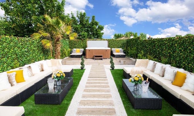 Galway City Centre Maison | Cottage de Luxe - Centre Ville - Grand Jardin avec Jacuzzi - 7 Chambres à Coucher - 4 Salles de Bains