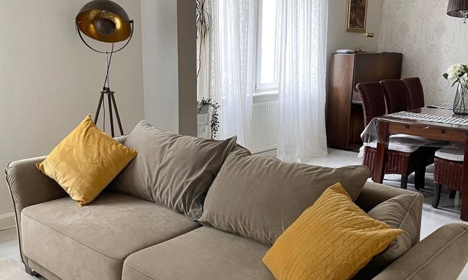Baden Baden Old Town Appartement | Design luxueux, spacieux et lumineux au coeur de Baden-Baden, rue calme