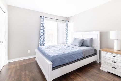 Downtown Cleveland Maison | Luxury Downtown Townhome Private Garage Unit 6