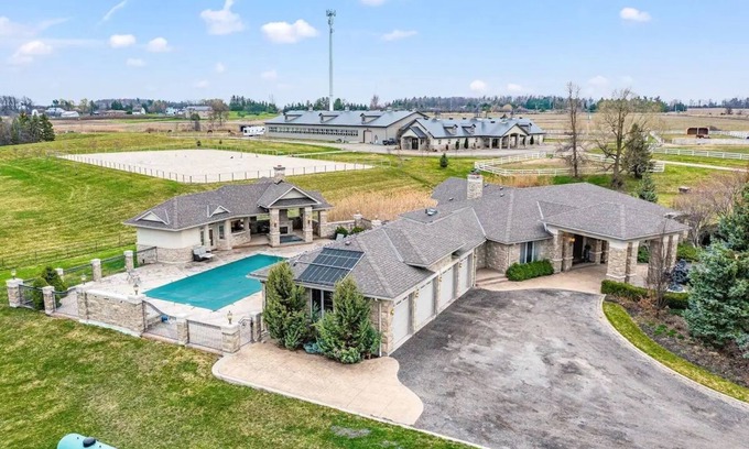 Halton Hills Maison | Luxury Estate in Halton