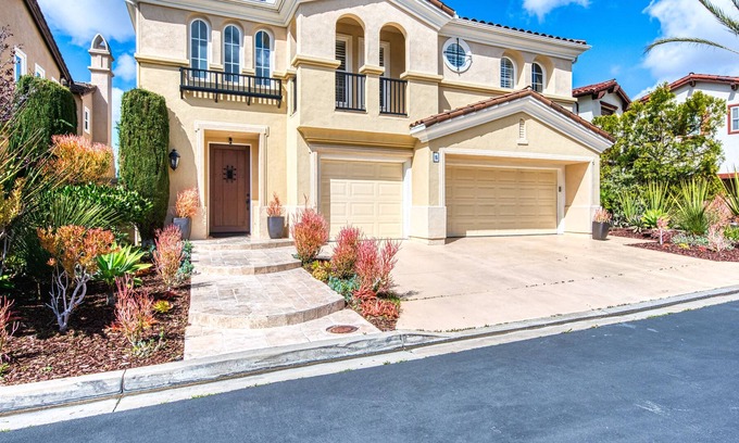 Newport Coast Maison | Luxury Family Home with Views