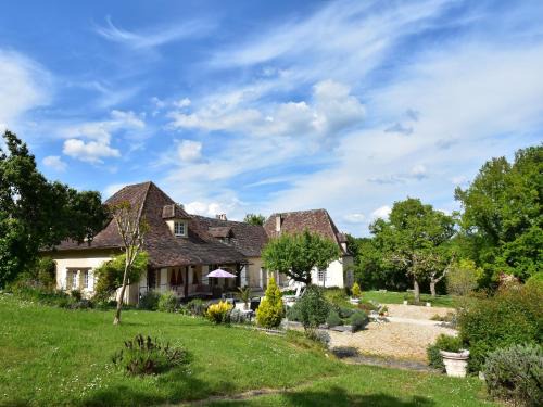 Port-Sainte-Foy-et-Ponchapt Maison | Luxury Villa in Dordogne with Pool & Privacy