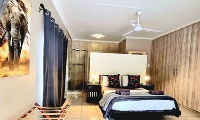 Marloth Park Maison | Luxury Guesthouse Co @ TreasureHouse