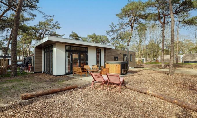 Municipality of Hellendoorn Maison | Maison dans la nature avec bain à remous