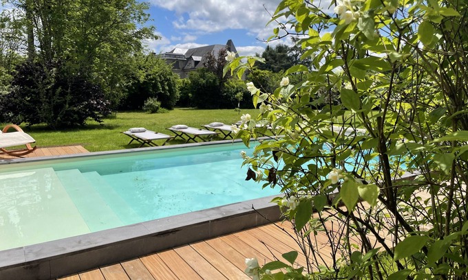 Neuvic Maison | villa de tourisme haut de gamme pour 14 personnes Corrèze campagn et grand air