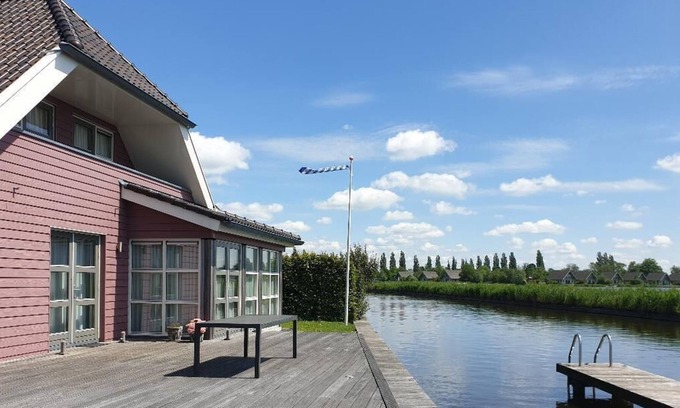 Offingawier Villa | Villa de vacances de luxe dans un emplacement privilégié sur le Sneekermeer, Friesland, 8-9 pers