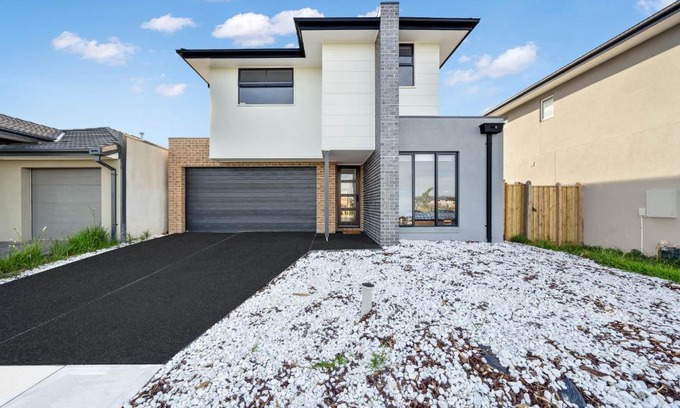 Melbourne Maison | Luxury home, Mall, Breezy, Comfy