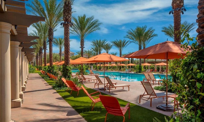 Irvine Appartement | Luxury Irvine Spectrum 2 bedrooms 2 Bathrooms Kitchen pool Apartment