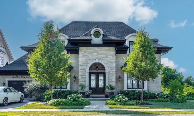 Port Dalhousie Maison | MAISON DE LUXE LAKEFRONT AVEC UNE COUR ARRIÈRE PRIVÉE PLAGE NOUVEAU