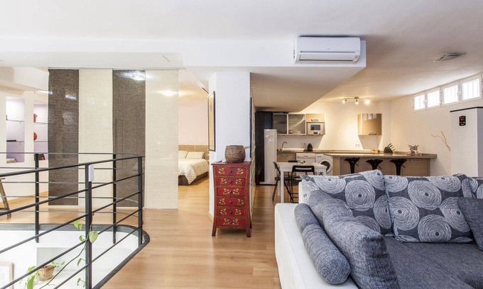 San Bernardo Appartement | Luxury Loft near Santa Cruz, Parking Included